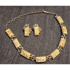 Vintage Coro Lucite Necklace & Earrings Set Gold Tone Foil-Inclusion Mid Century